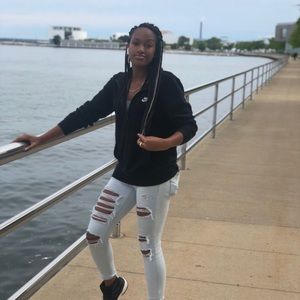 Meet your Posher, Brooklyn